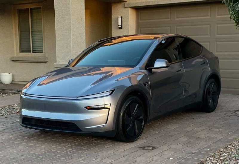 Detailer near me result on a Tesla Model Y by Damian's Desert Detailing in Avondale
